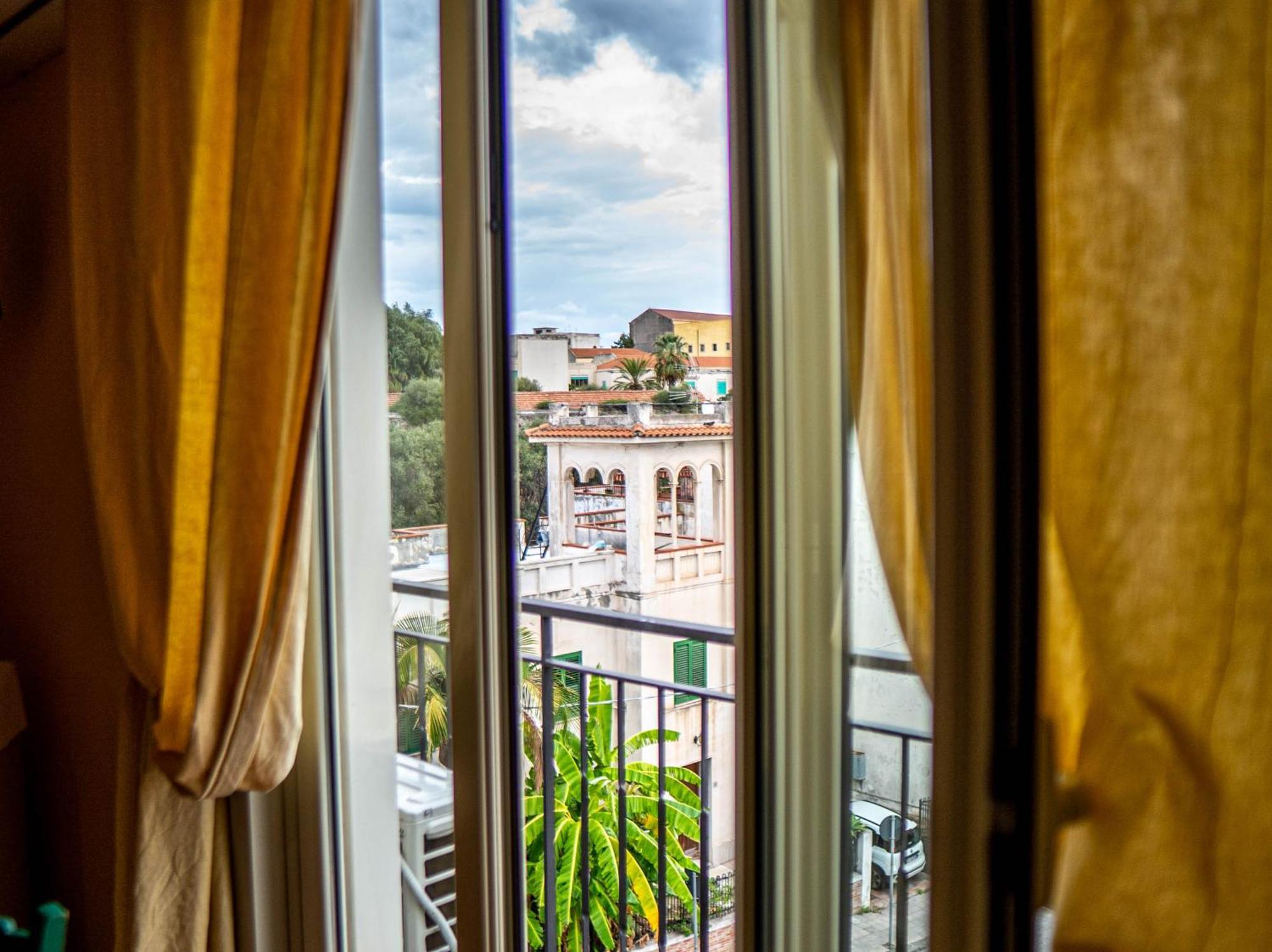 Domus Musia Milazzo Exterior foto
